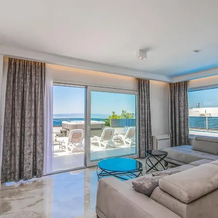 Sunny Lux - Villa