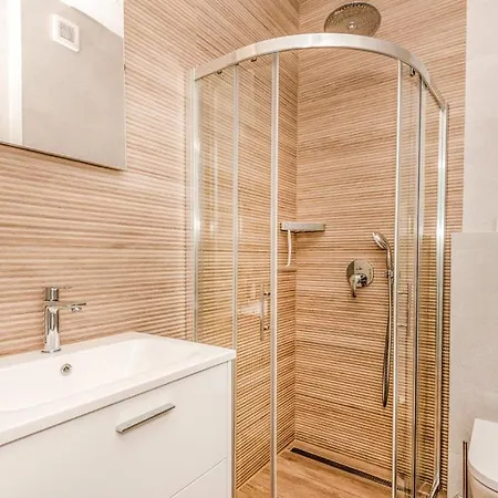 Sunny Lux - Villa *